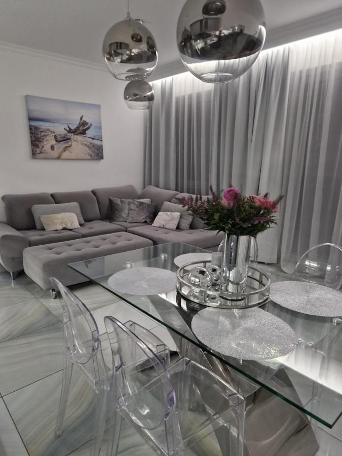 Maxim Apartment Pobierowo Exterior foto